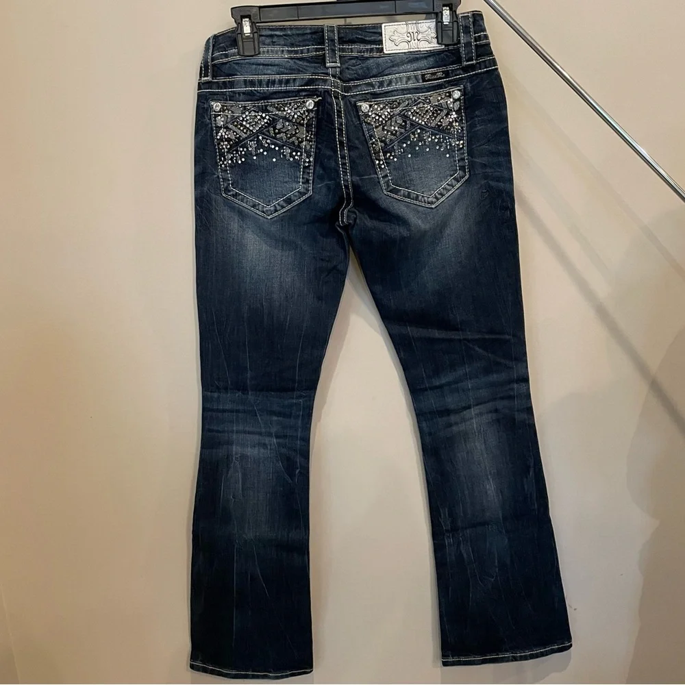 Miss me size 28 boot cut dark wash - Picture 3 of 11